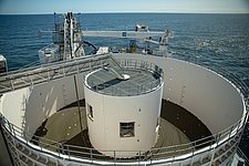Abspulen des Offshore-Seekabels vom Kabelteller des Seekabelverlegeschiffs NKT Viktoria.