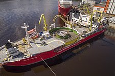 Beladen des Kabellegeschiffs „Nexans Skagerrak“ mit dem NordLink Seekabel im Hafen von Halden/Norwegen im Sommer 2017